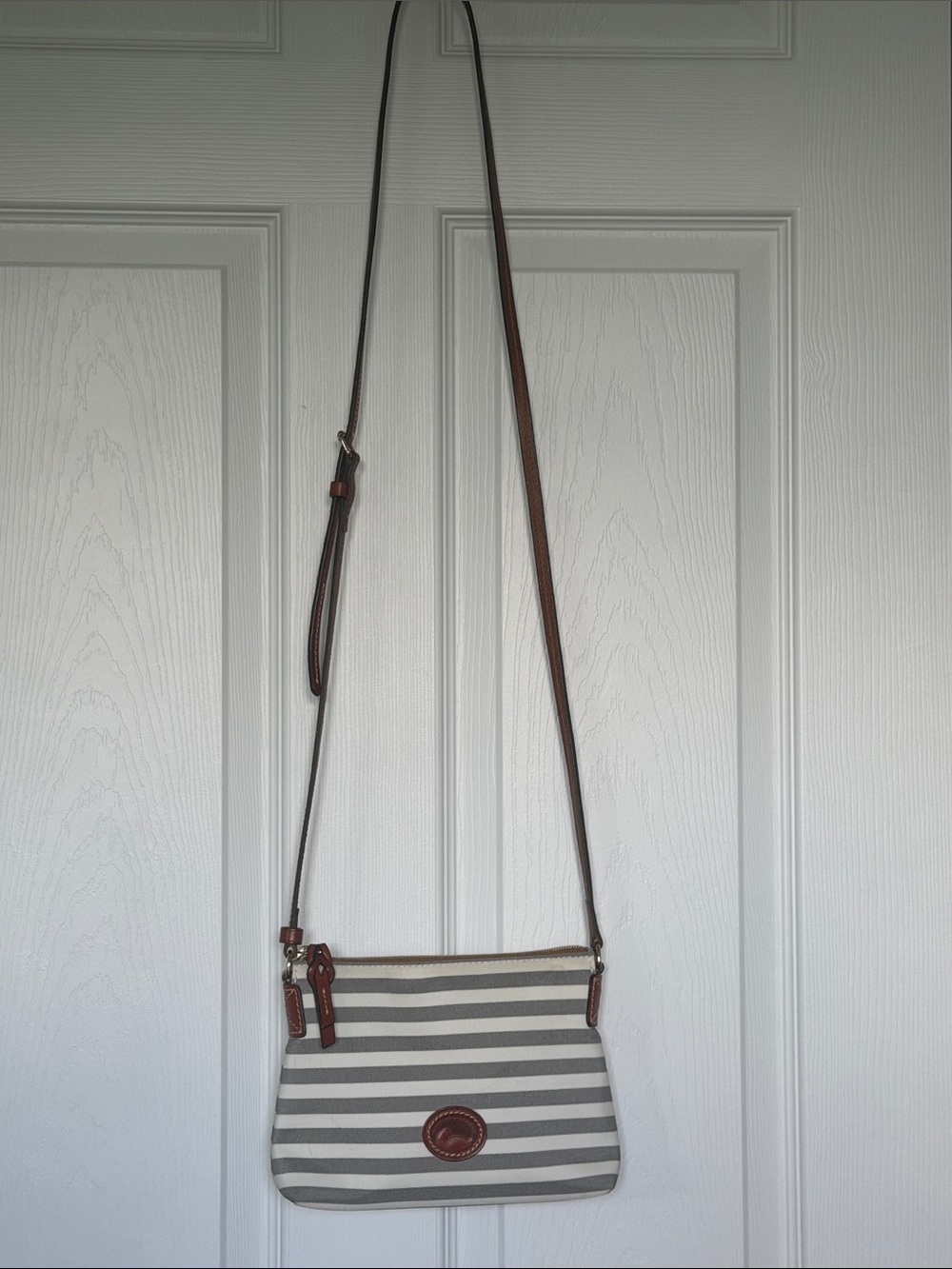 DOONEY & BOURKE Sullivan Striped Canvas Leather Crossbody Bag Purse Gray - Picture 14 of 15
